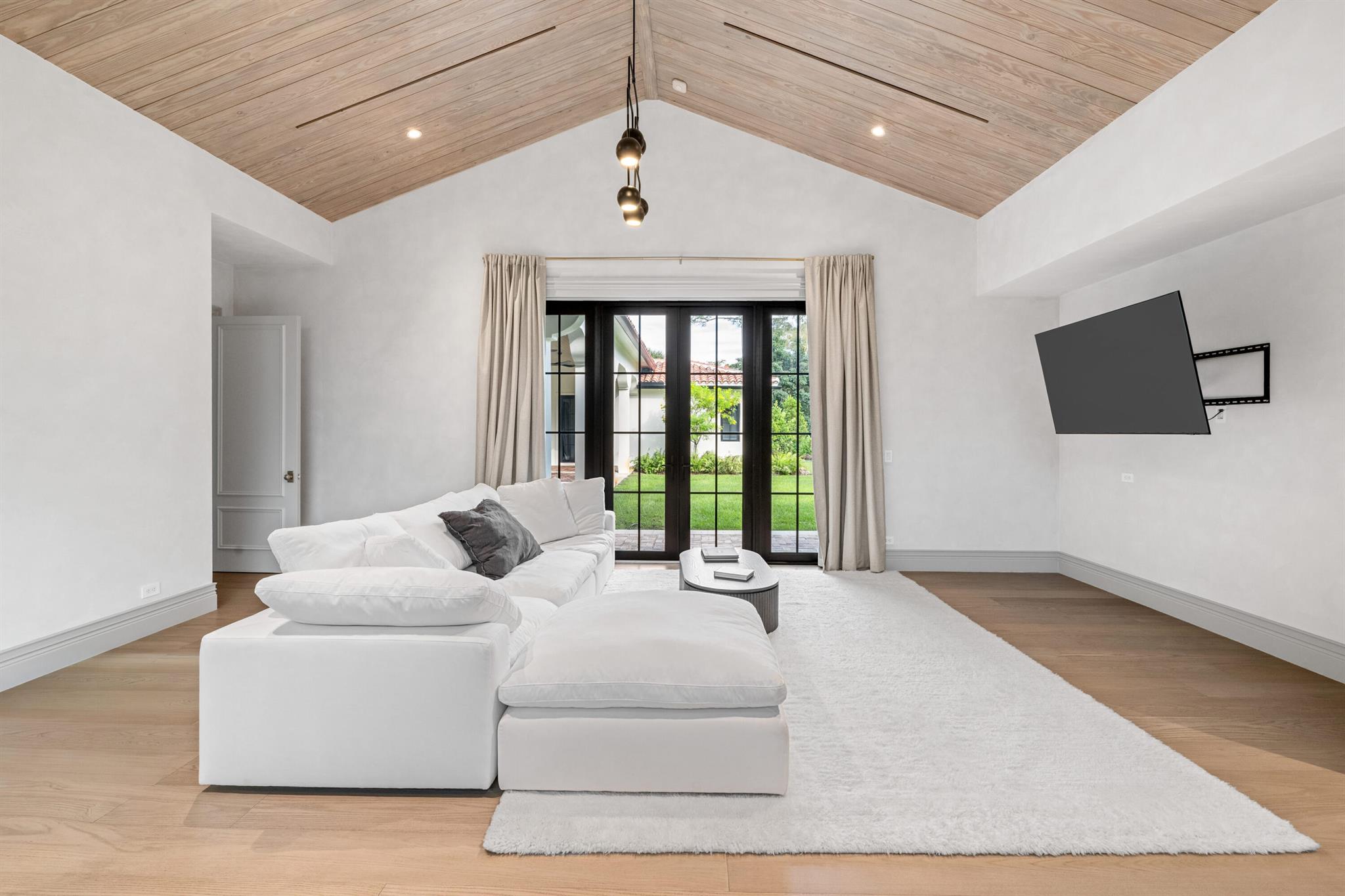 PADDOCK PARK 1 OF WELLING - Residential