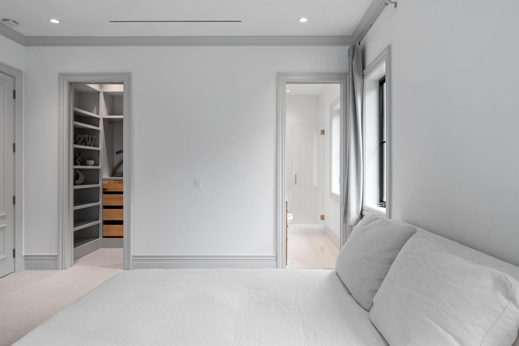 PADDOCK PARK 1 OF WELLING - Residential