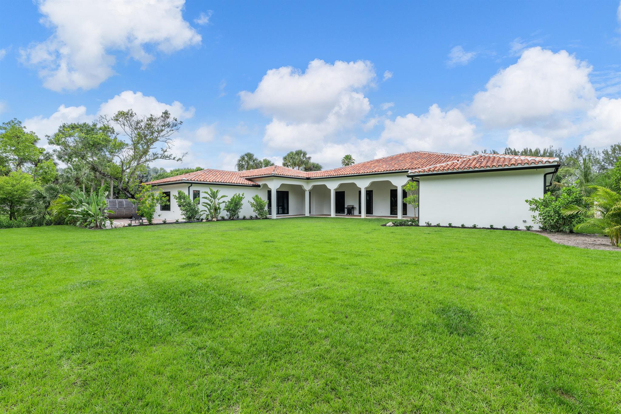 PADDOCK PARK 1 OF WELLING - Residential