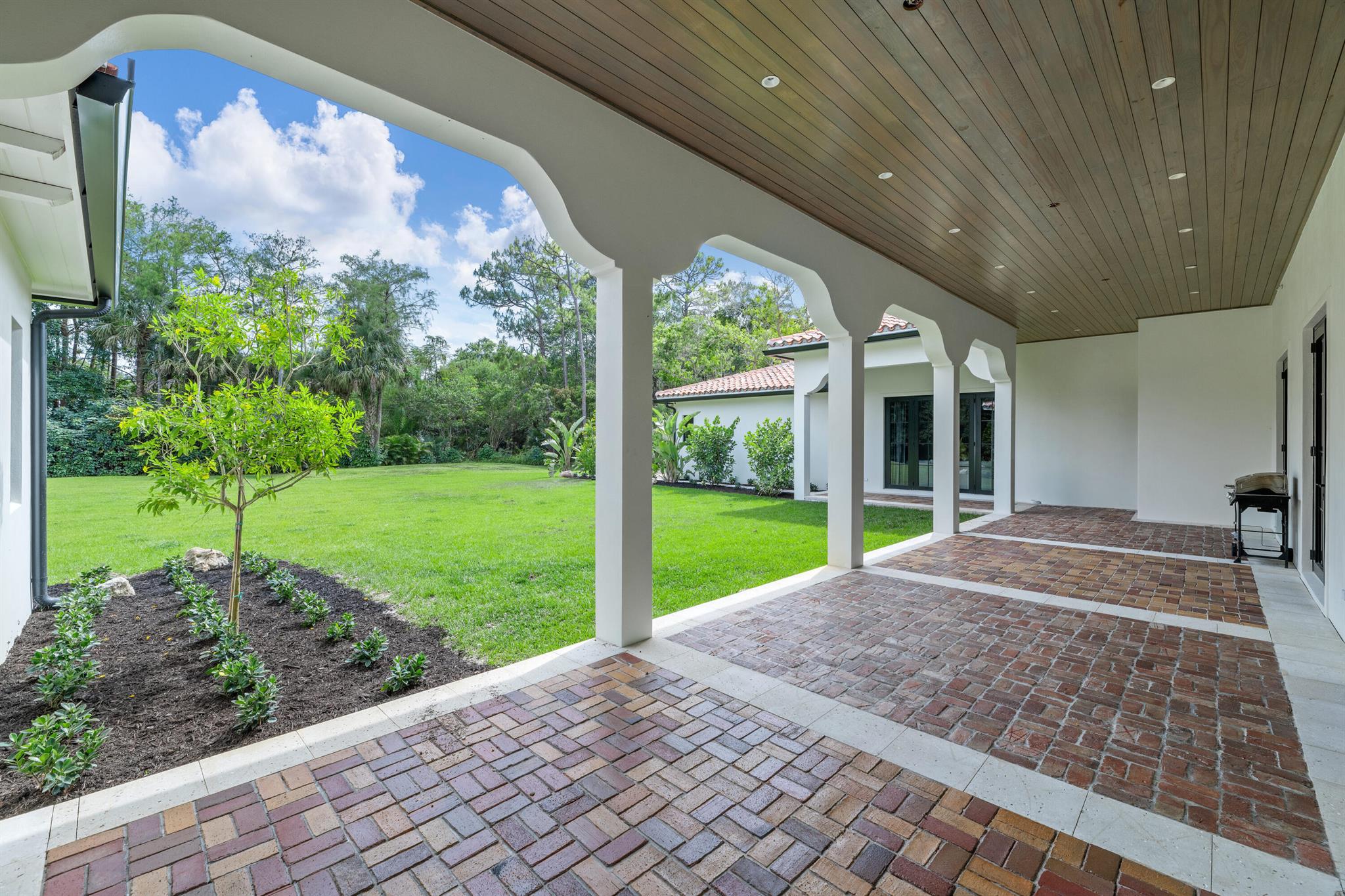 PADDOCK PARK 1 OF WELLING - Residential