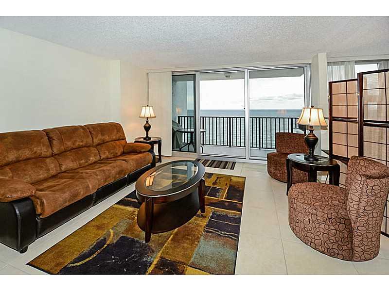 Silver Thatch - Residential