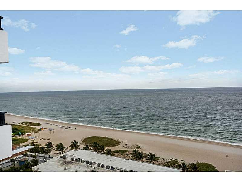 Silver Thatch - Residential