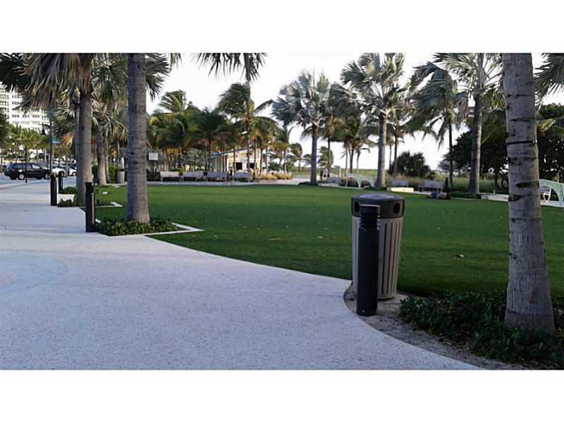 Silver Thatch - Residential