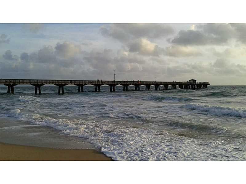 Silver Thatch - Residential