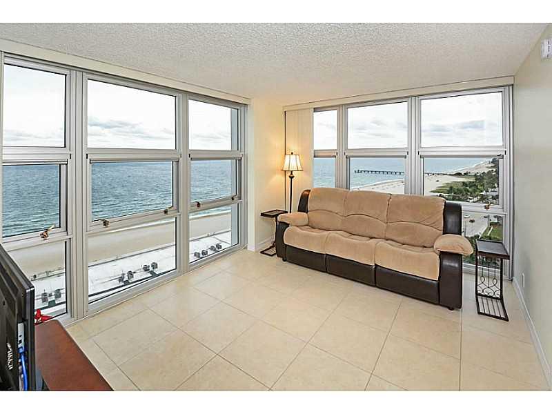 Silver Thatch - Residential