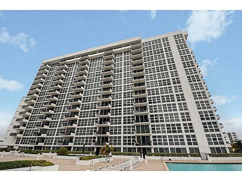 Silver Thatch - Residential