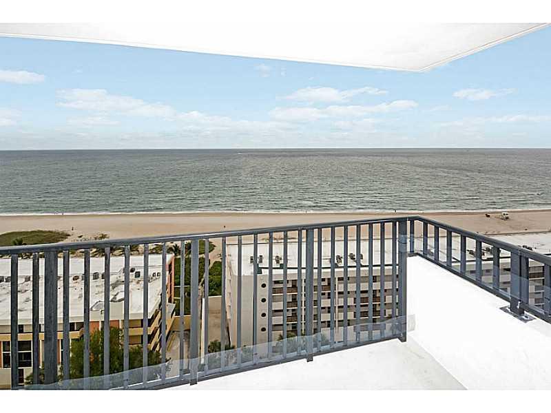 Silver Thatch - Residential