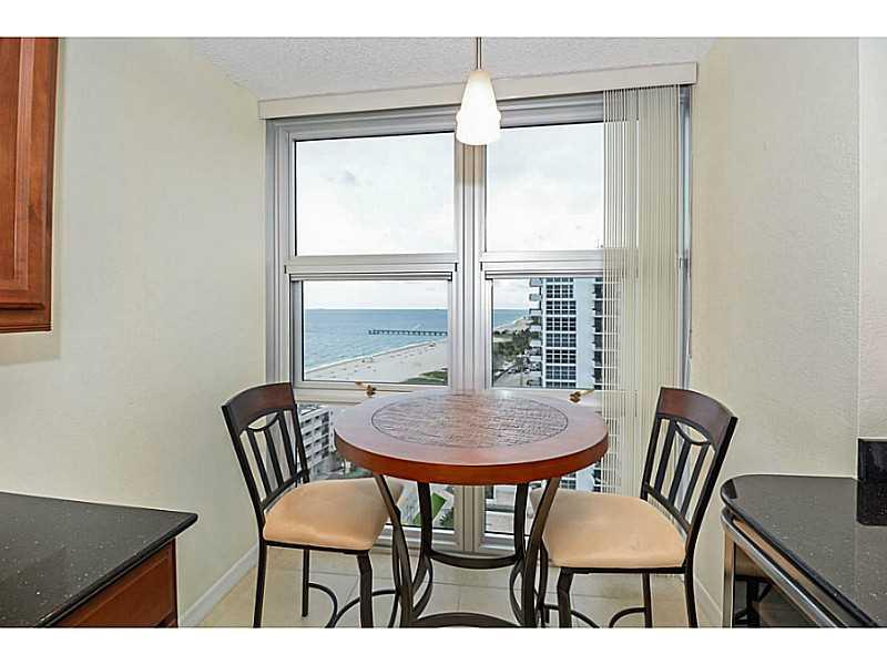 Silver Thatch - Residential