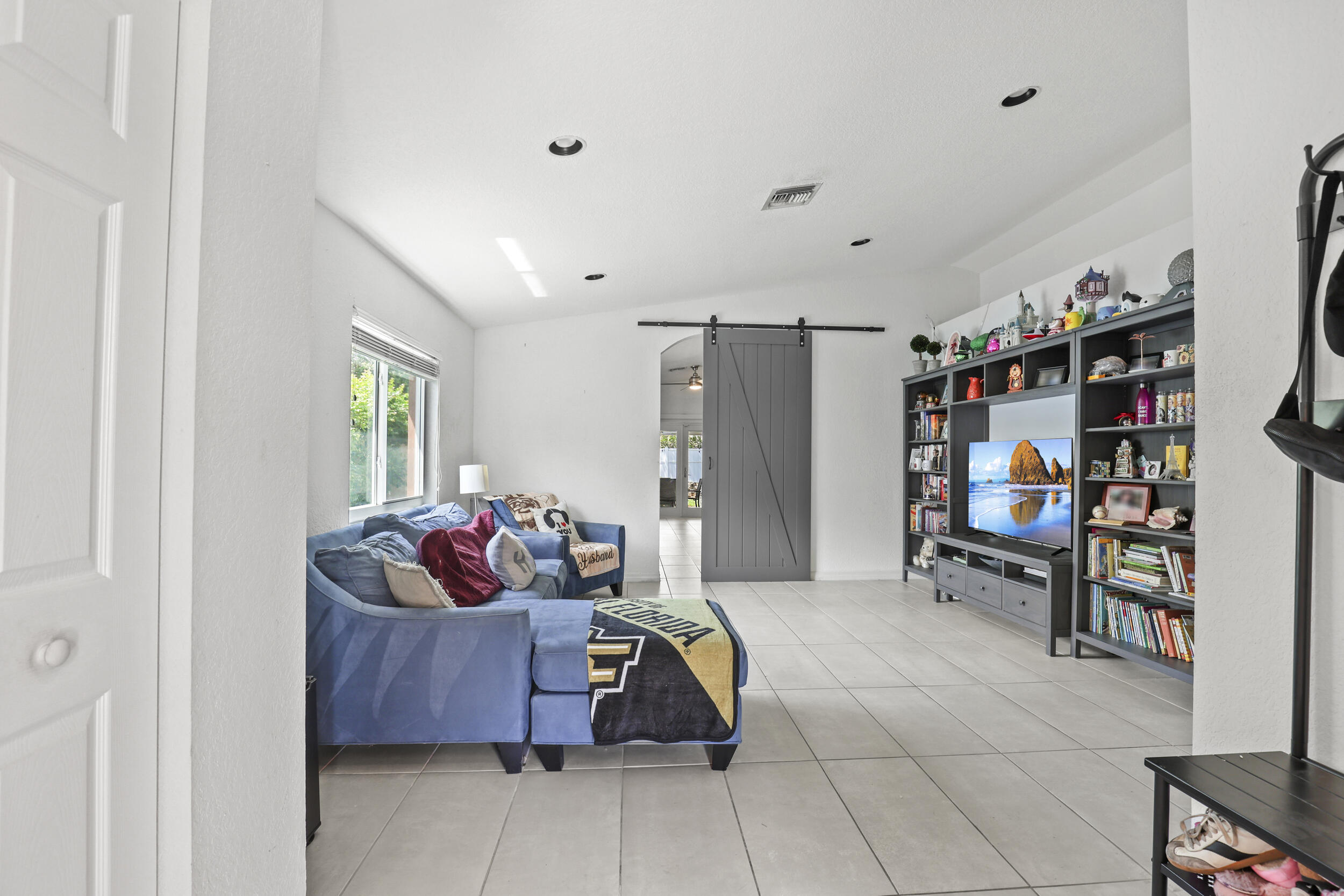 OLYMPIA & YORK RESIDENTIAL PLAT - Residential