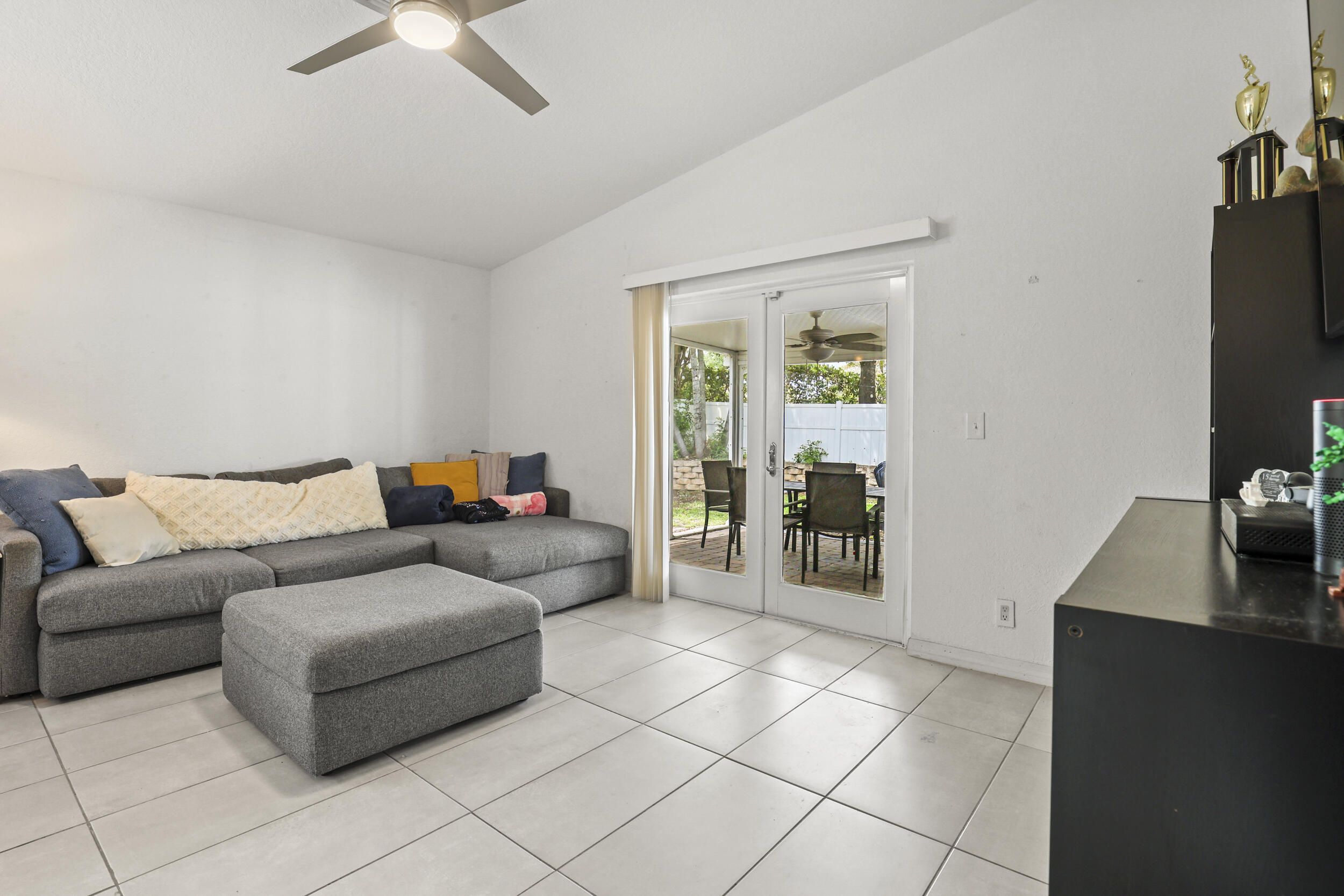 OLYMPIA & YORK RESIDENTIAL PLAT - Residential