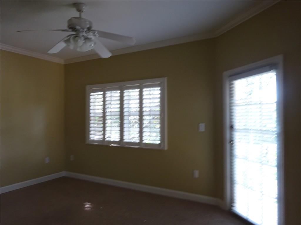 Vinik 2 25-33 B - Residential