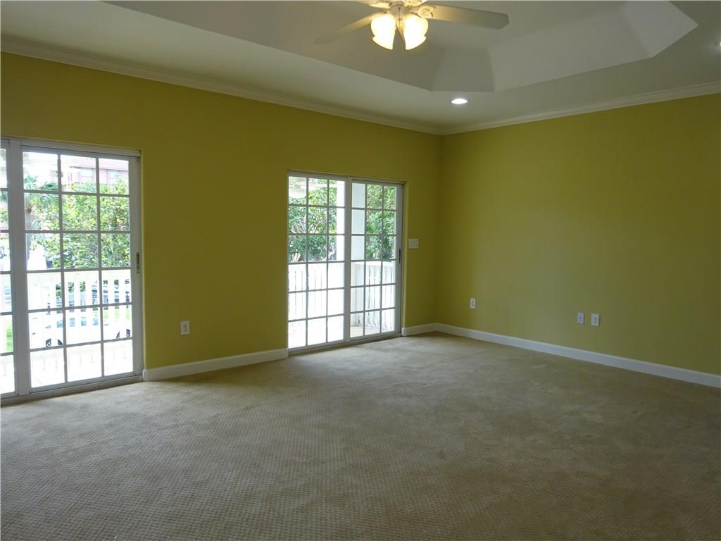 Vinik 2 25-33 B - Residential