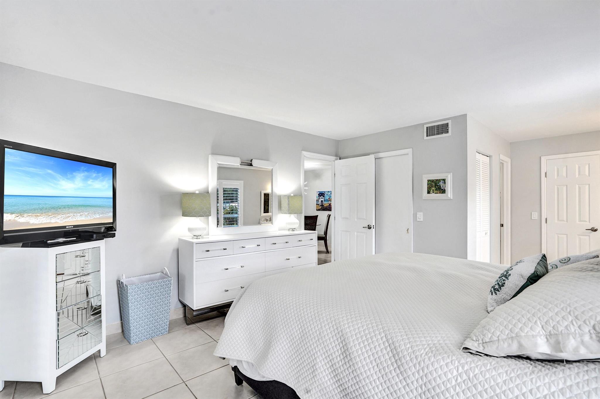 PINES OF DELRAY WEST - Residential