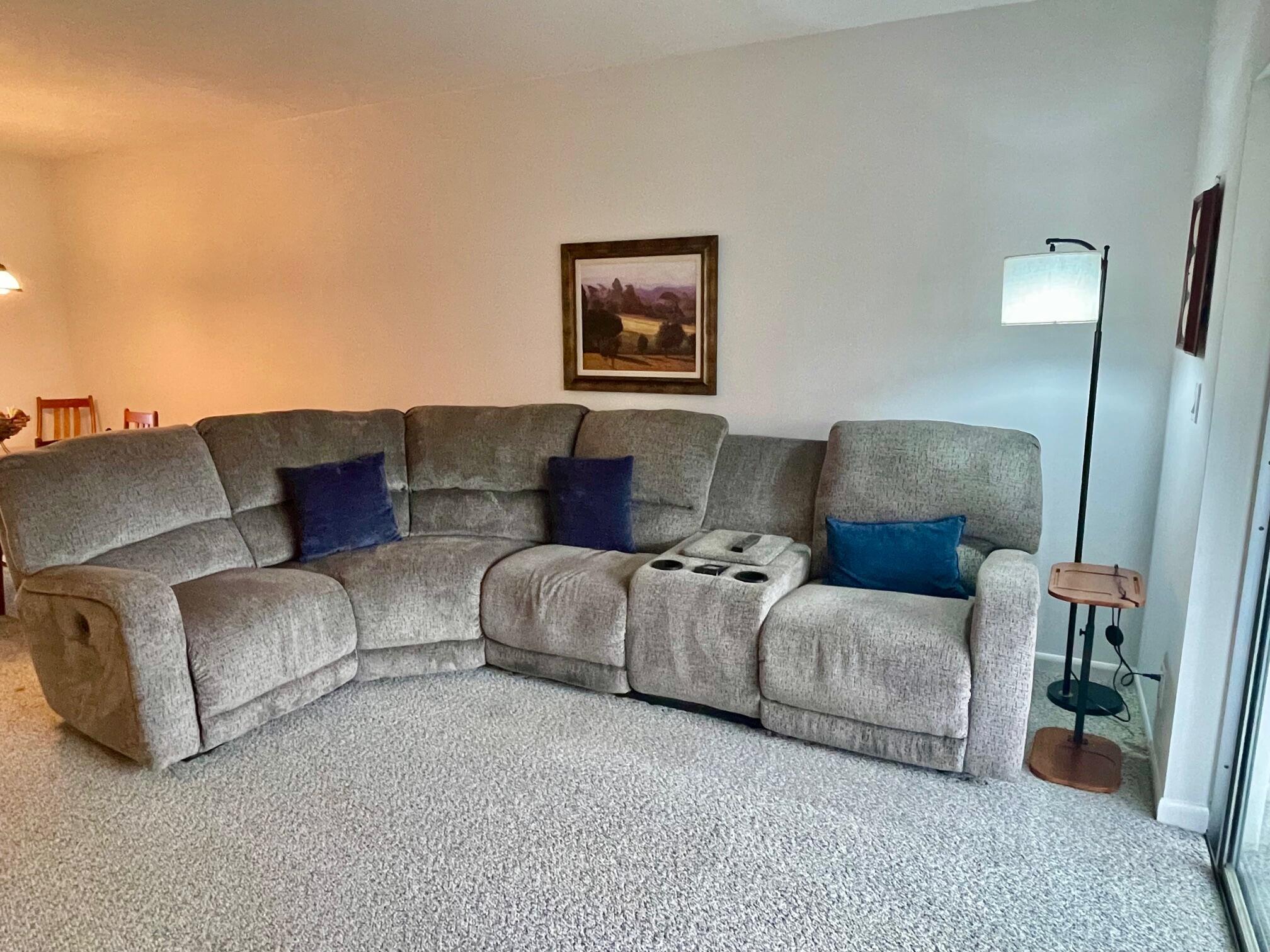 Leisure Lake Condo's - Residential Lease