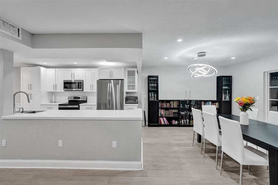 Hollywood Gardens - Residential