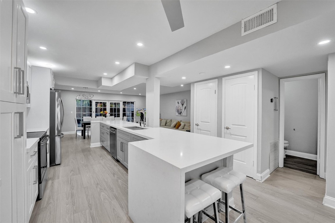 Hollywood Gardens - Residential