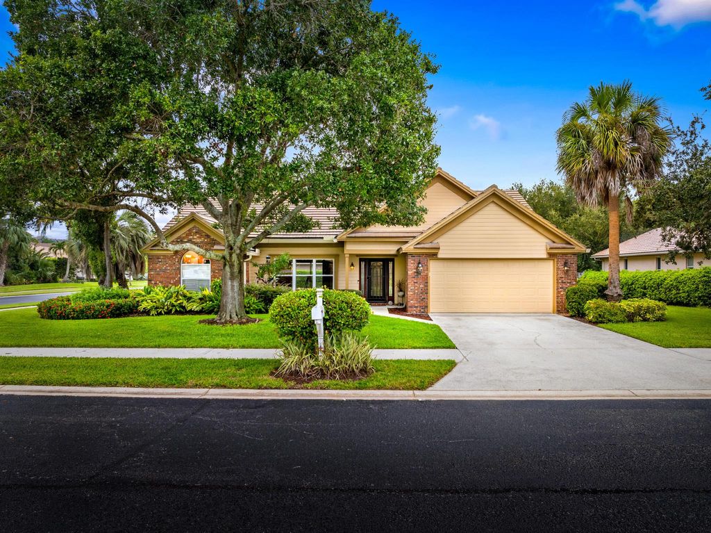 Photo of 412 SW Mimosa Cove, Port Saint Lucie, FL 34986 (MLS # R11121070)