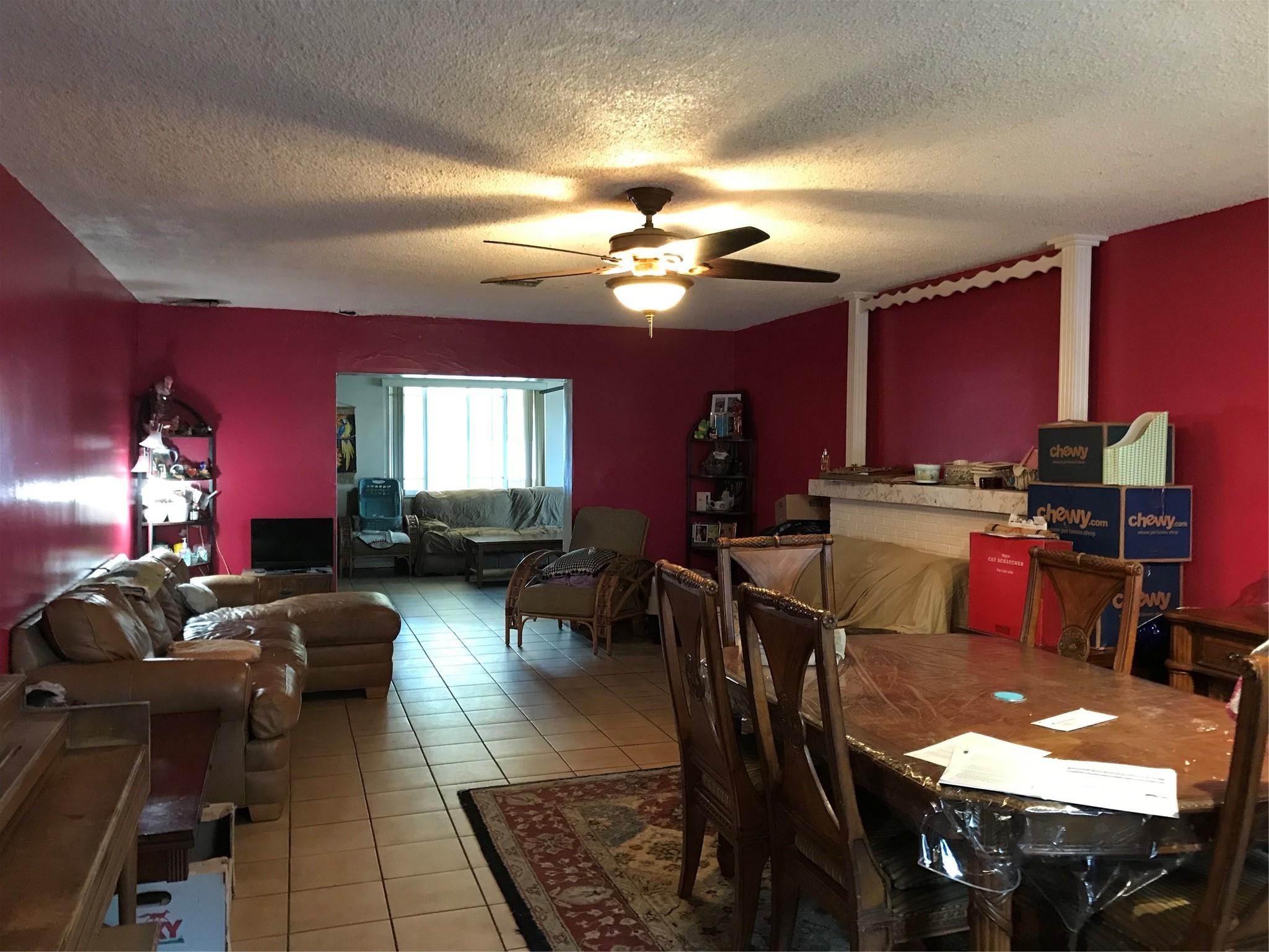 Hollywood Hills 6-22 B - Residential