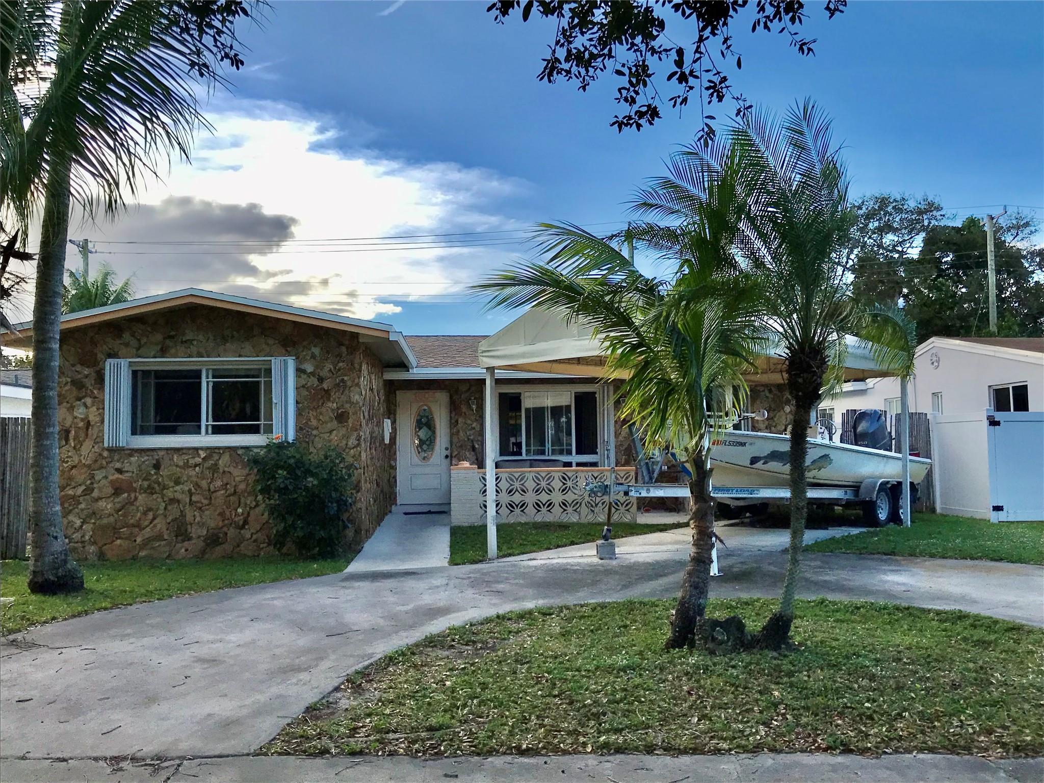 Hollywood Hills 6-22 B - Residential