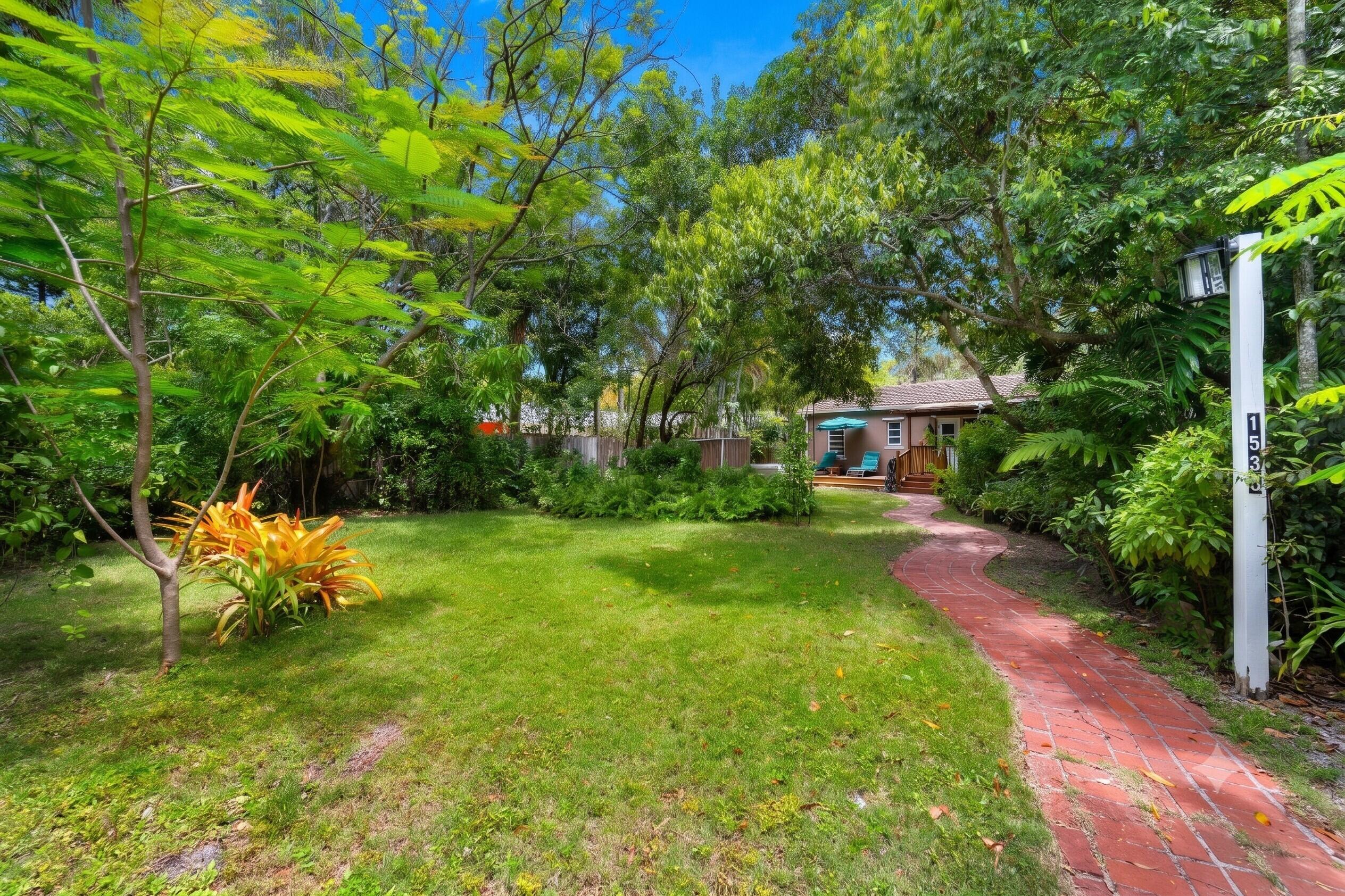 1535 Dewey Street, Hollywood FL 33020