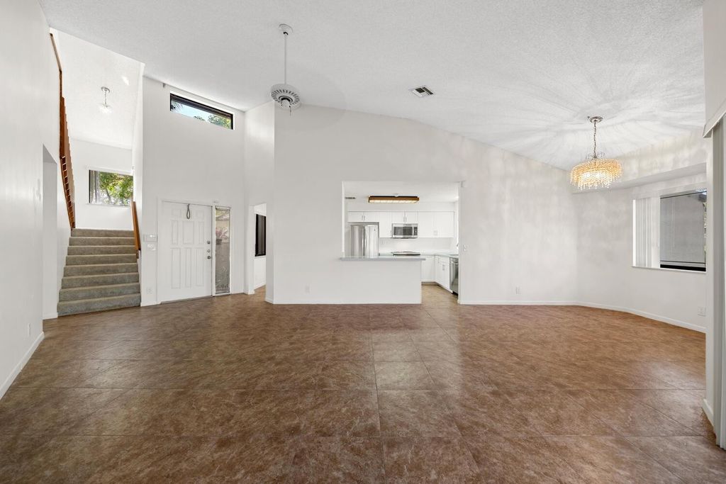 Photo of 9415 Chelsea Drive N, Plantation, FL 33324 (MLS # B26031972)