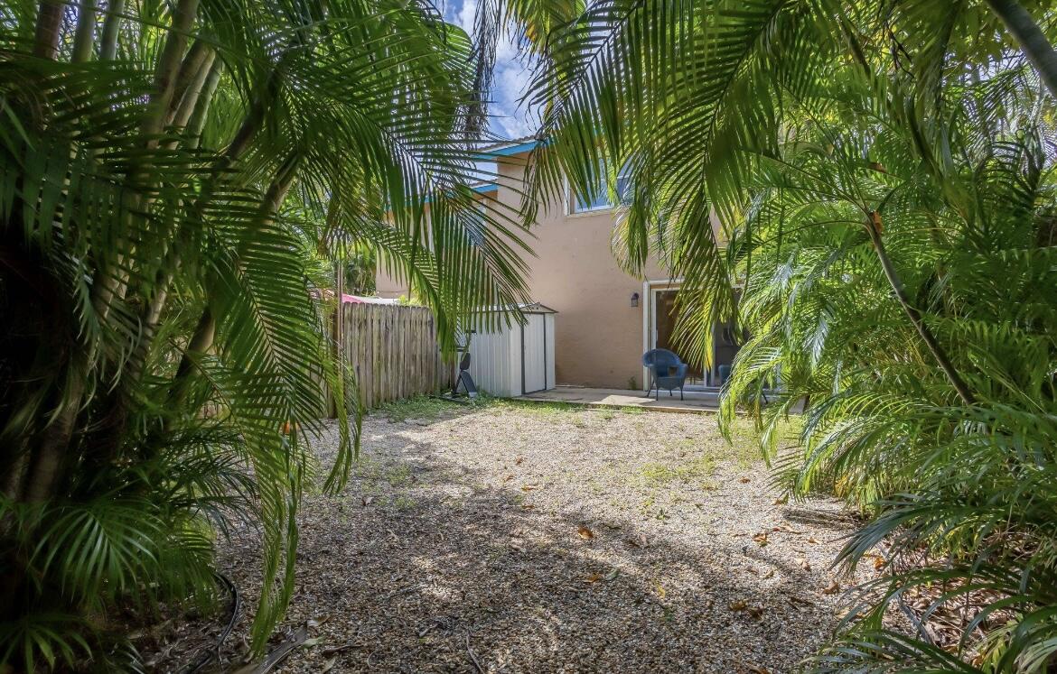 SEAWAY TERRACE IN - Residential Lease