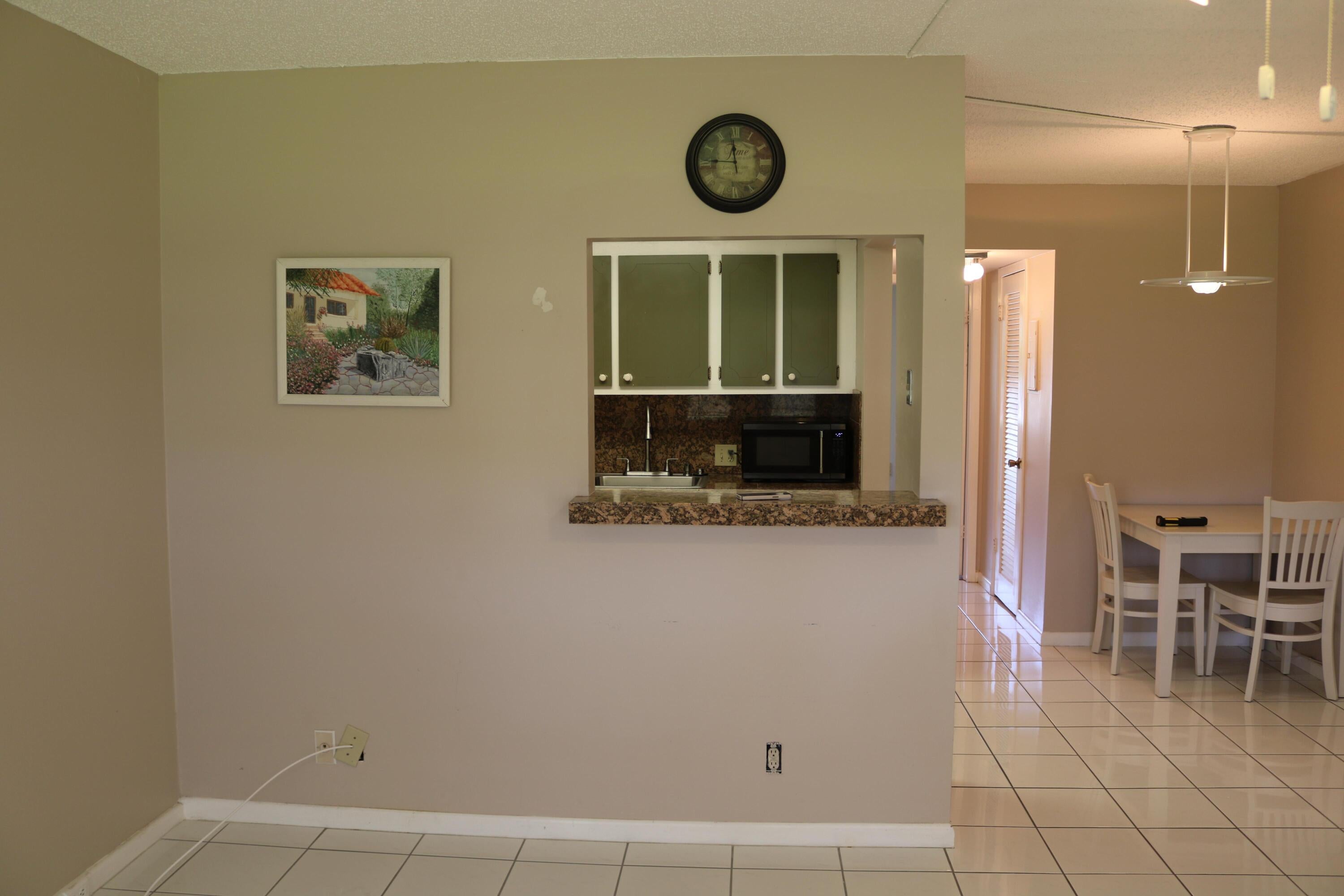 View photos, virtual tours, details... 554 Mansfield N