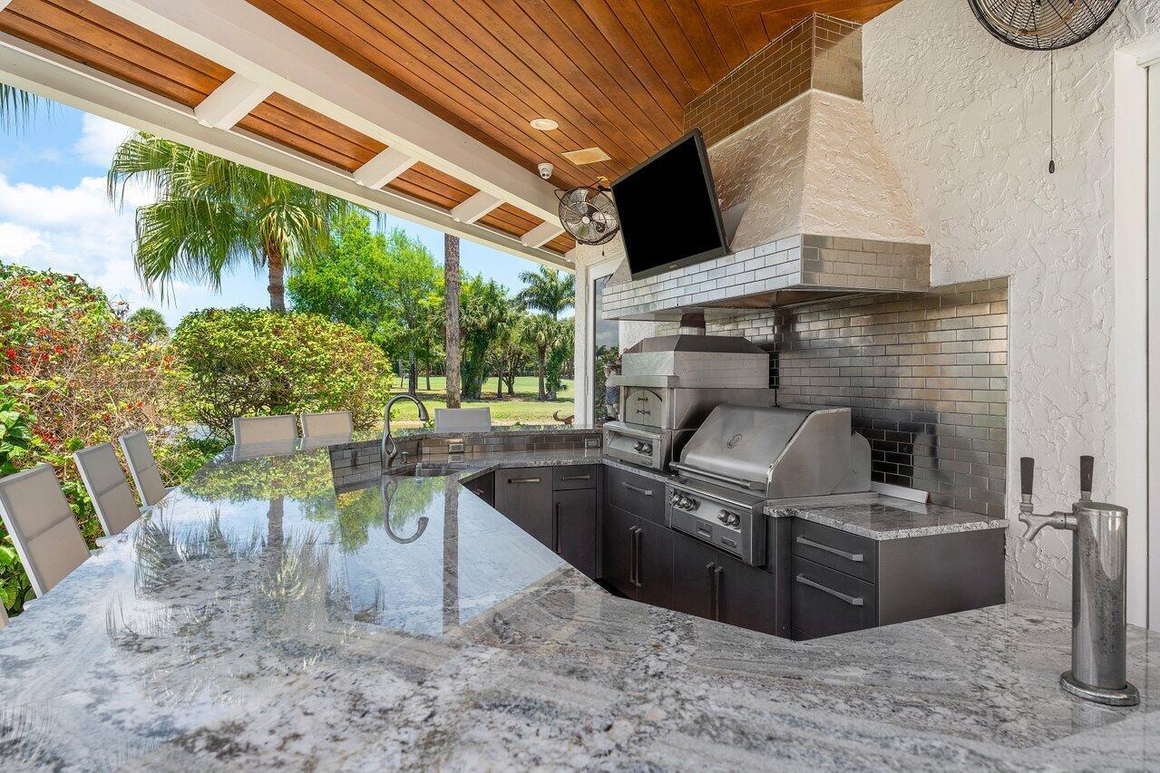 FRENCHMANS CREEK - Residential