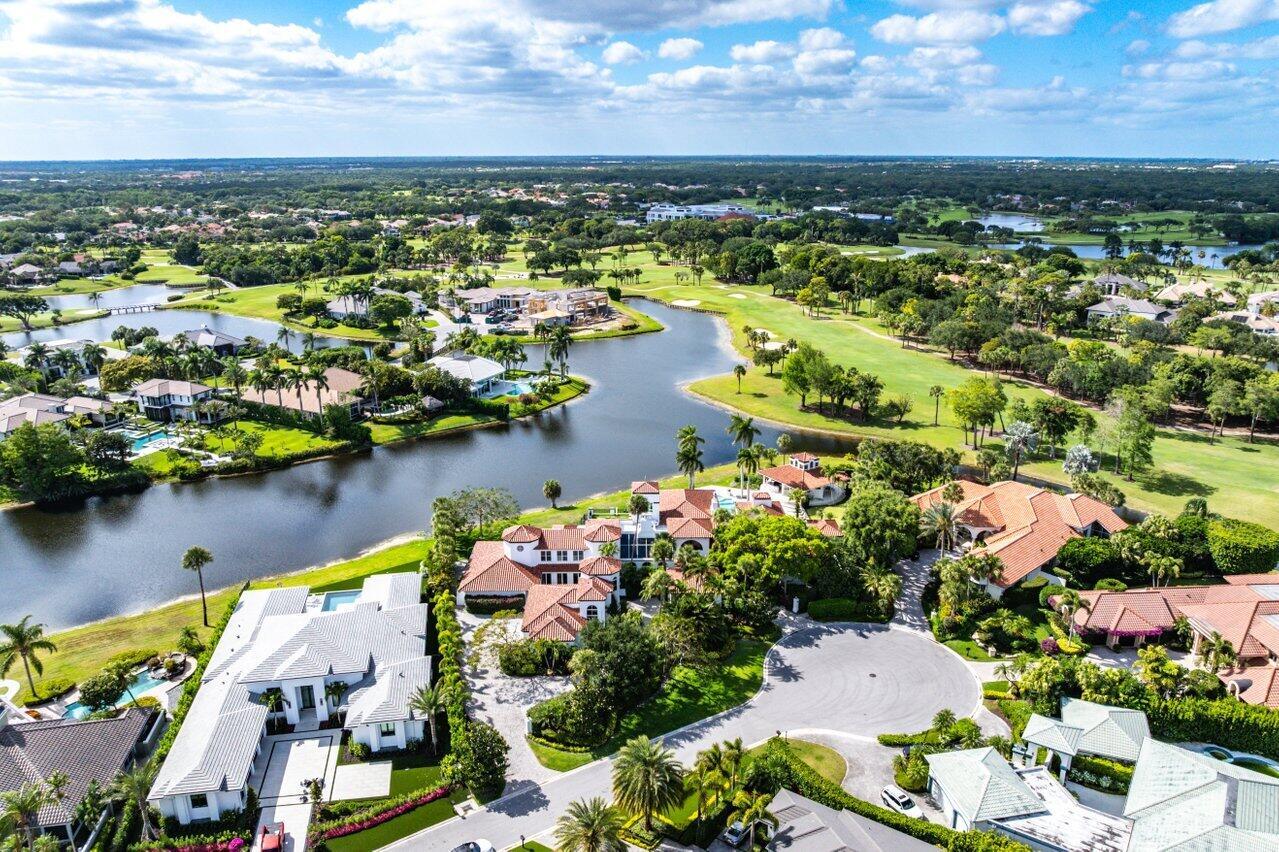 FRENCHMANS CREEK - Residential