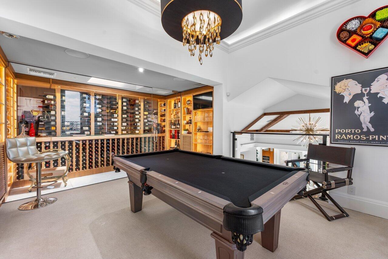 FRENCHMANS CREEK - Residential