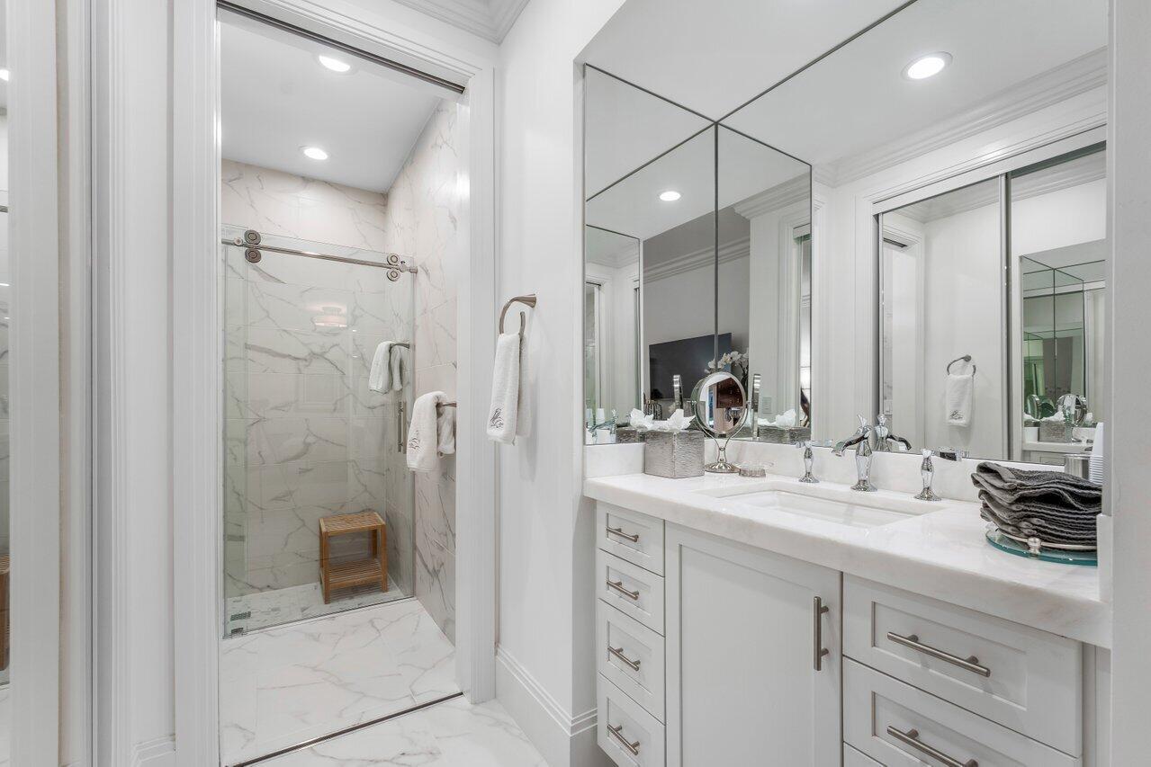 FRENCHMANS CREEK - Residential