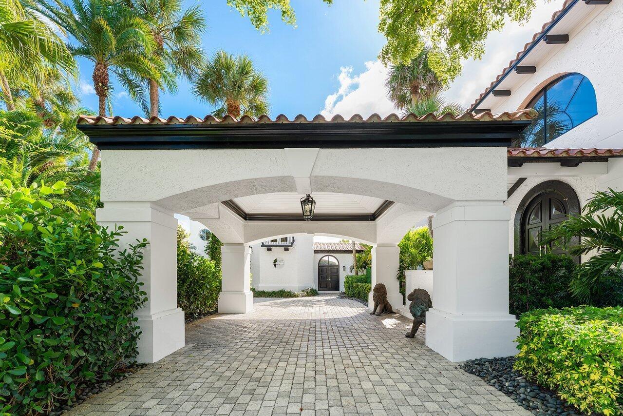 FRENCHMANS CREEK - Residential