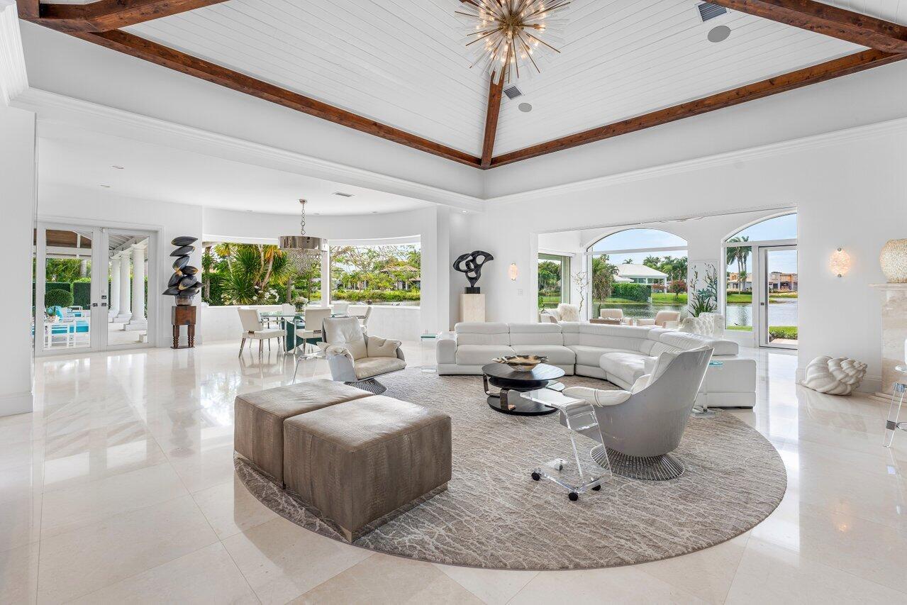 FRENCHMANS CREEK - Residential