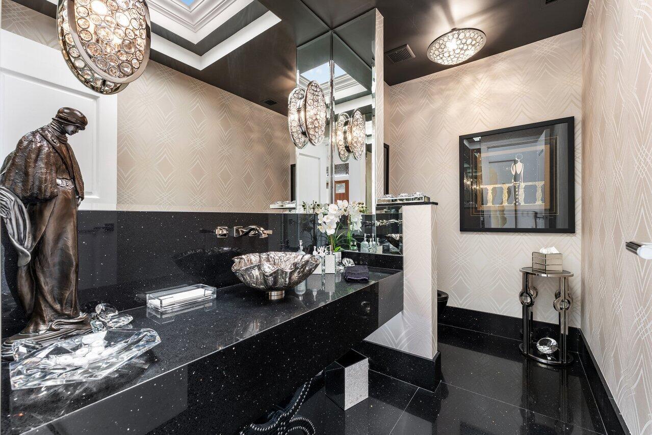 FRENCHMANS CREEK - Residential