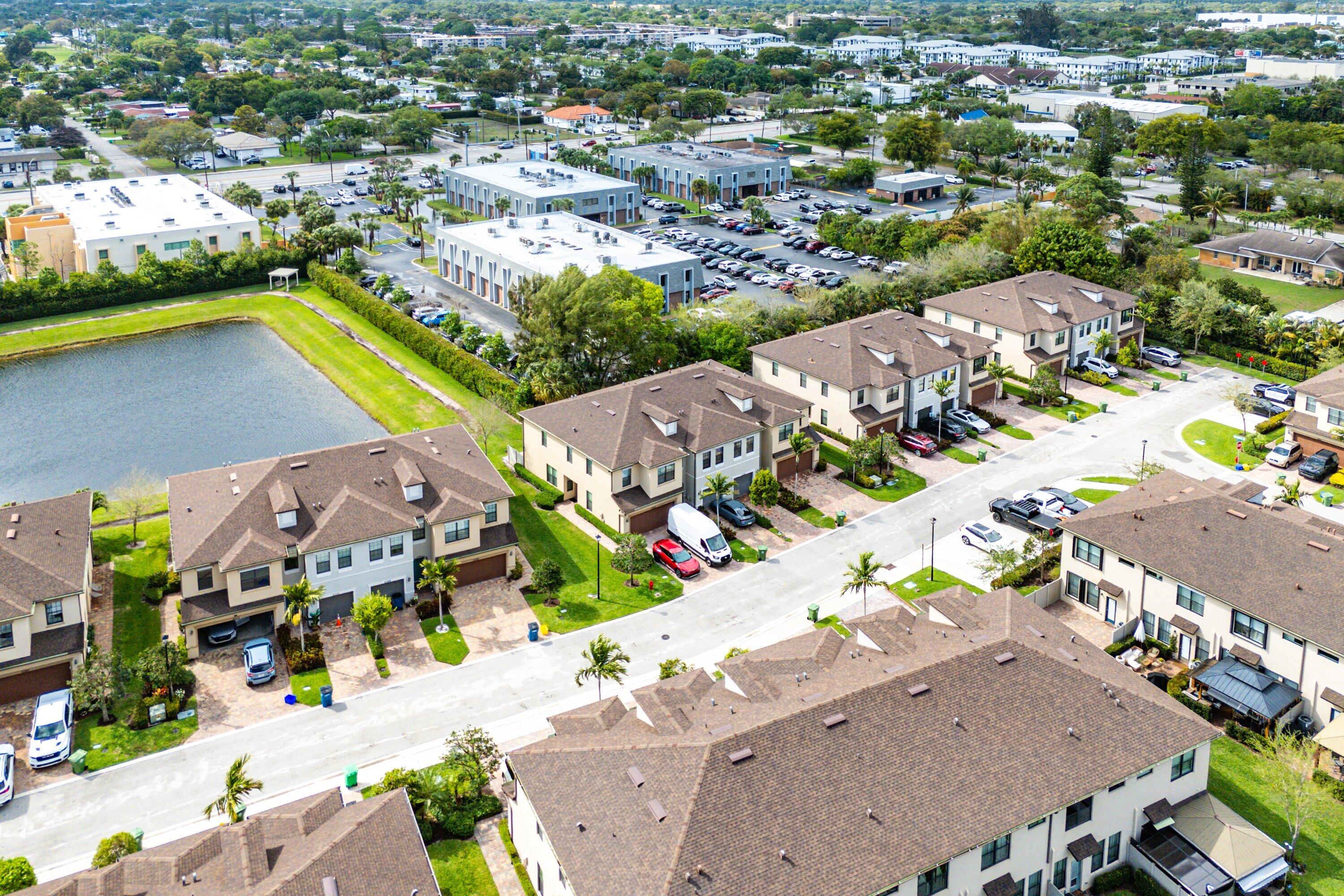 PRESTON SQUARE - Residential