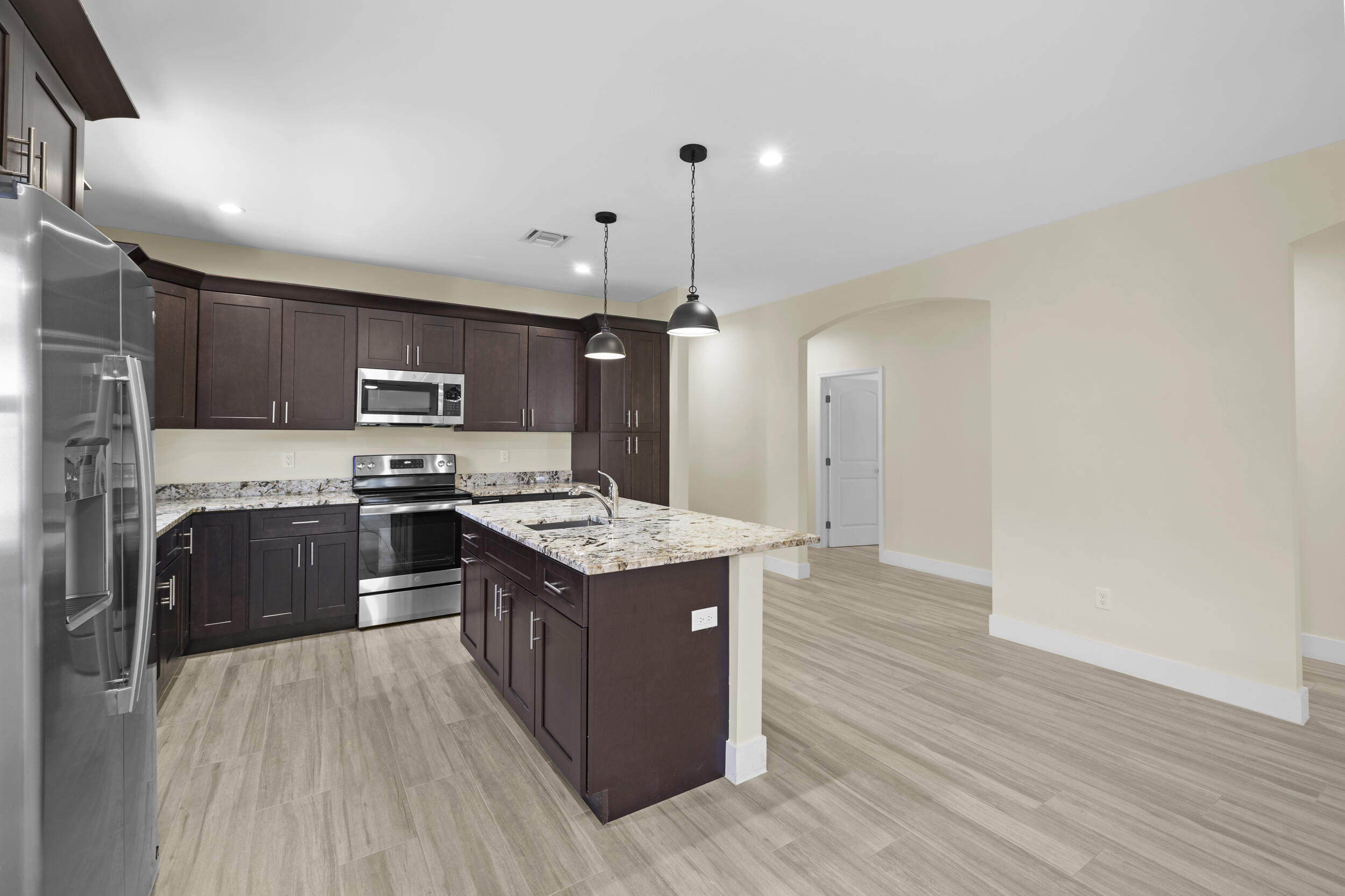 SOUTHRIDGE - Residential