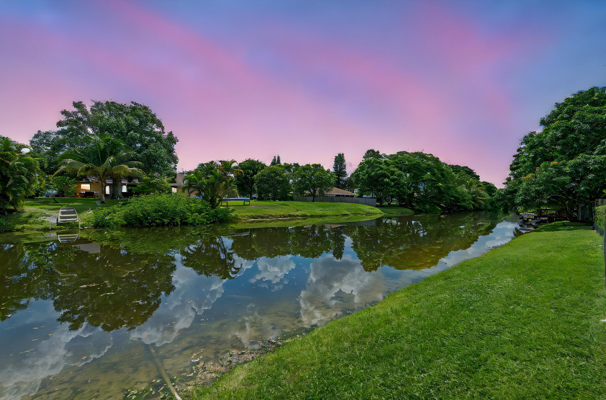 WATERWAY COVE OF WELLINGTON - Residential