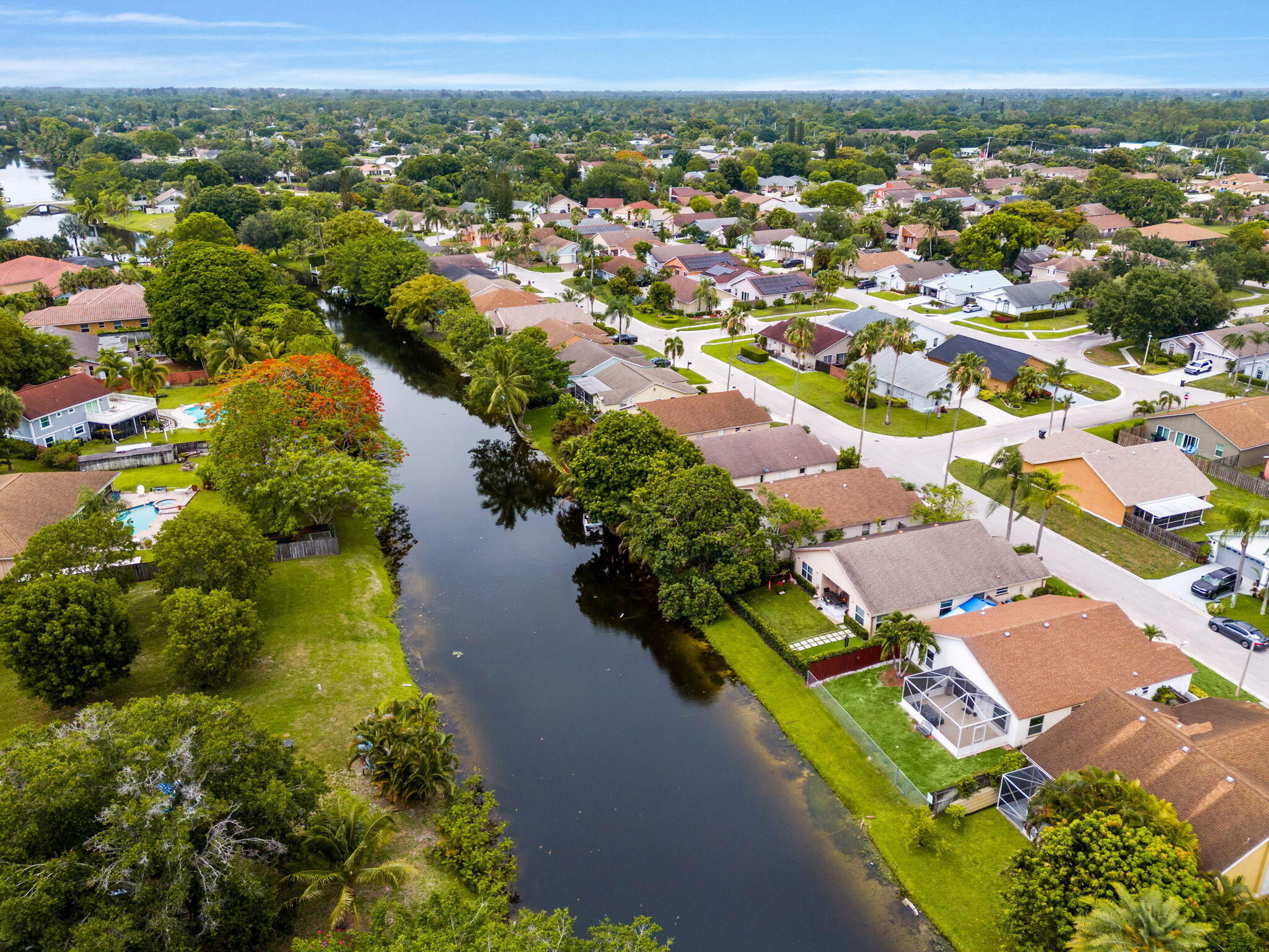 WATERWAY COVE OF WELLINGTON - Residential