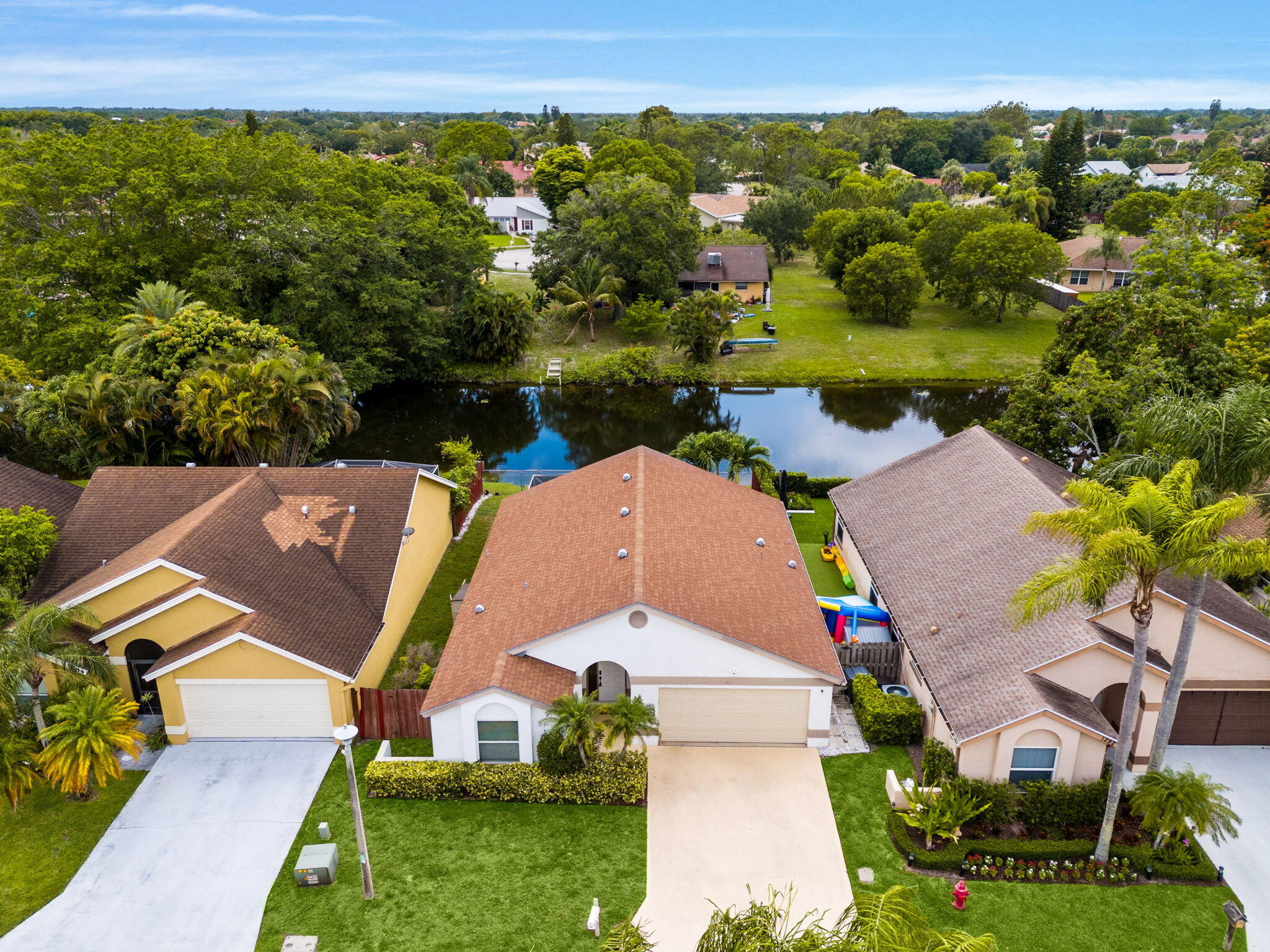 WATERWAY COVE OF WELLINGTON - Residential