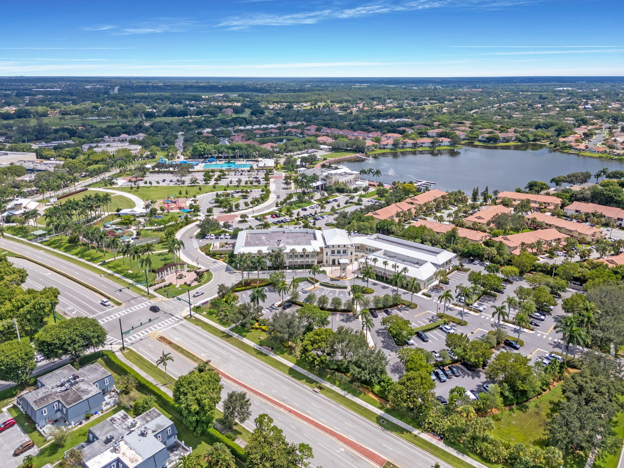 WATERWAY COVE OF WELLINGTON - Residential