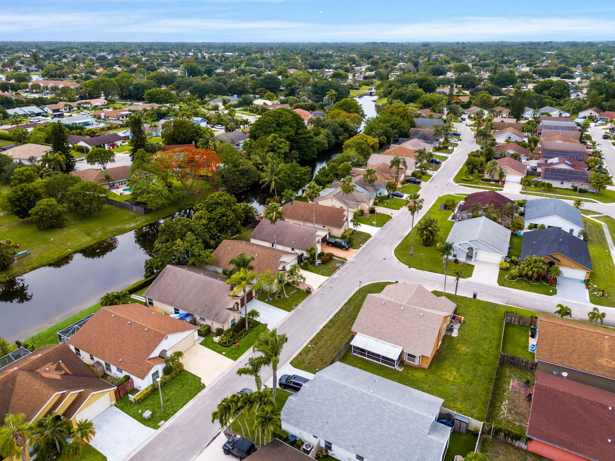 WATERWAY COVE OF WELLINGTON - Residential