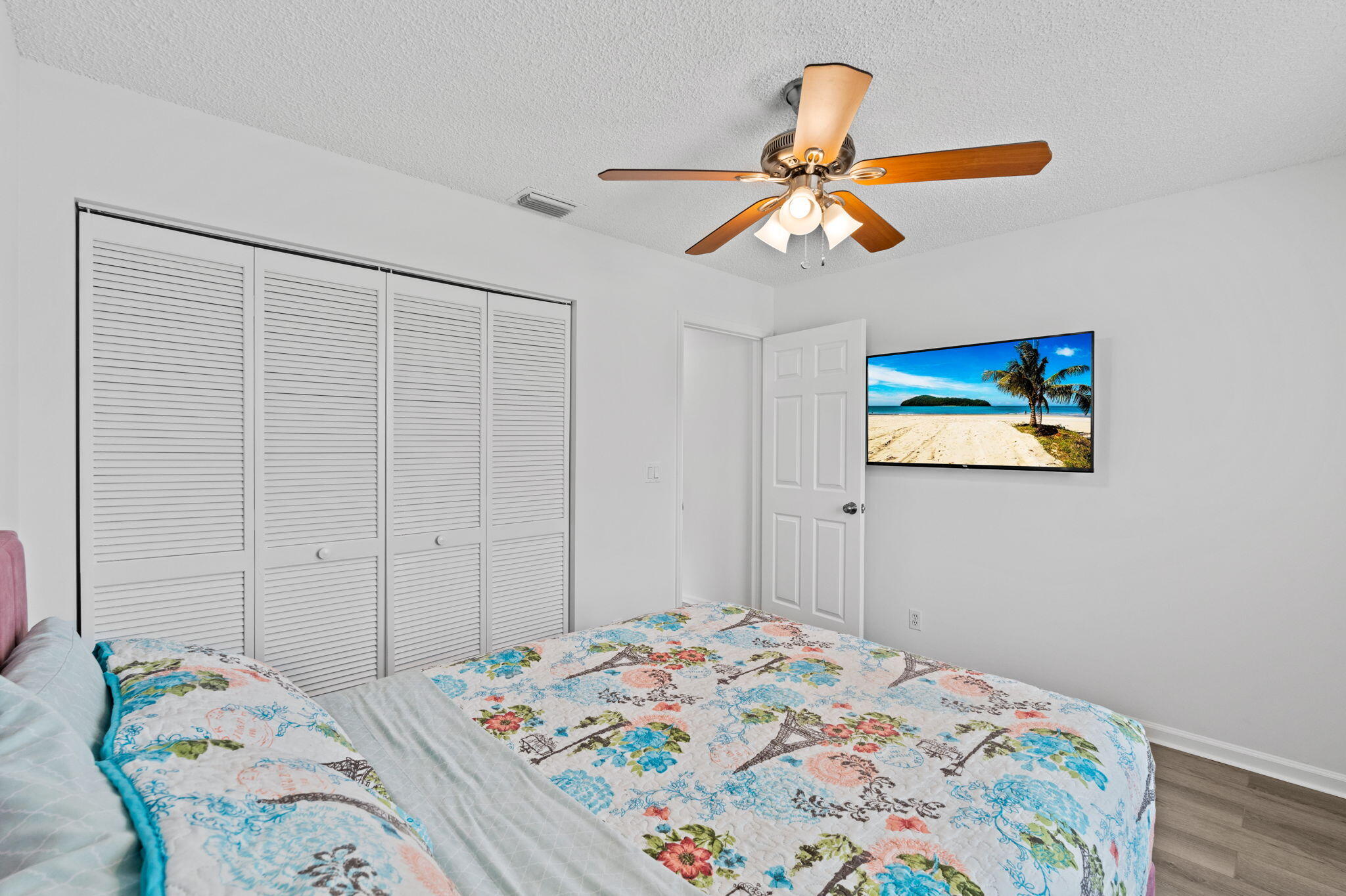 WATERWAY COVE OF WELLINGTON - Residential