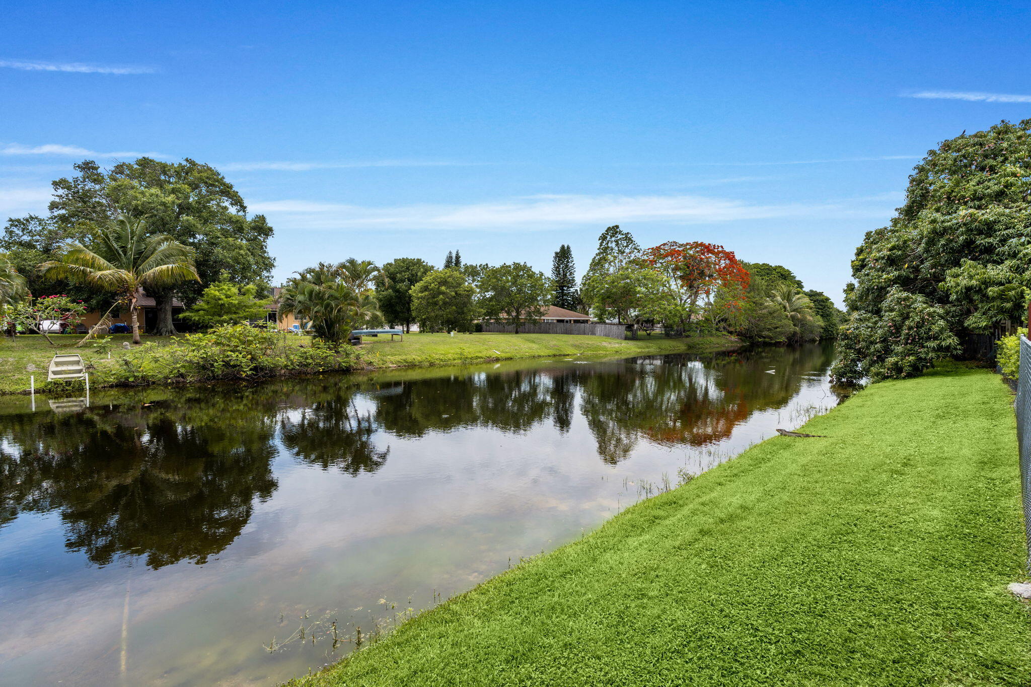 WATERWAY COVE OF WELLINGTON - Residential