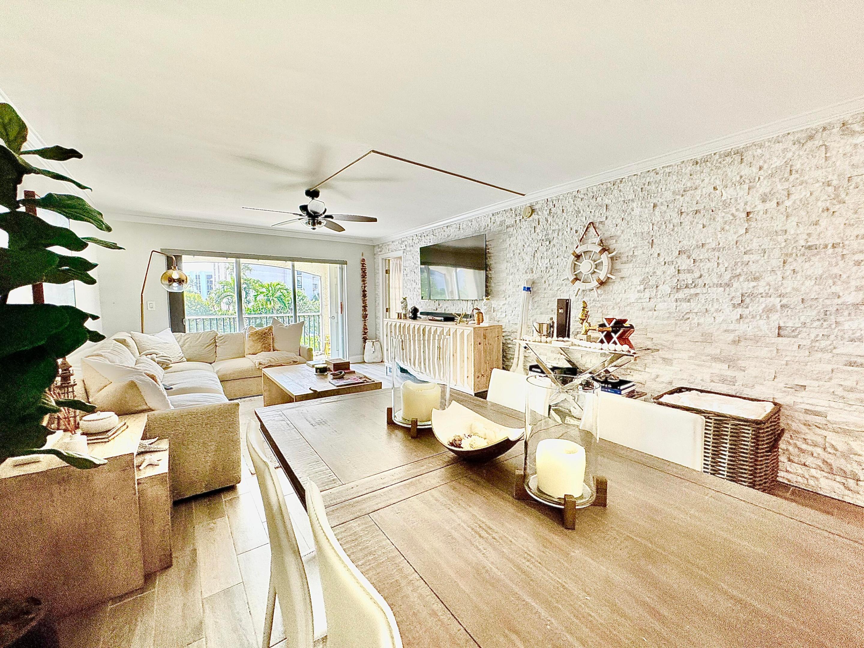 2871 N Ocean Boulevard R248