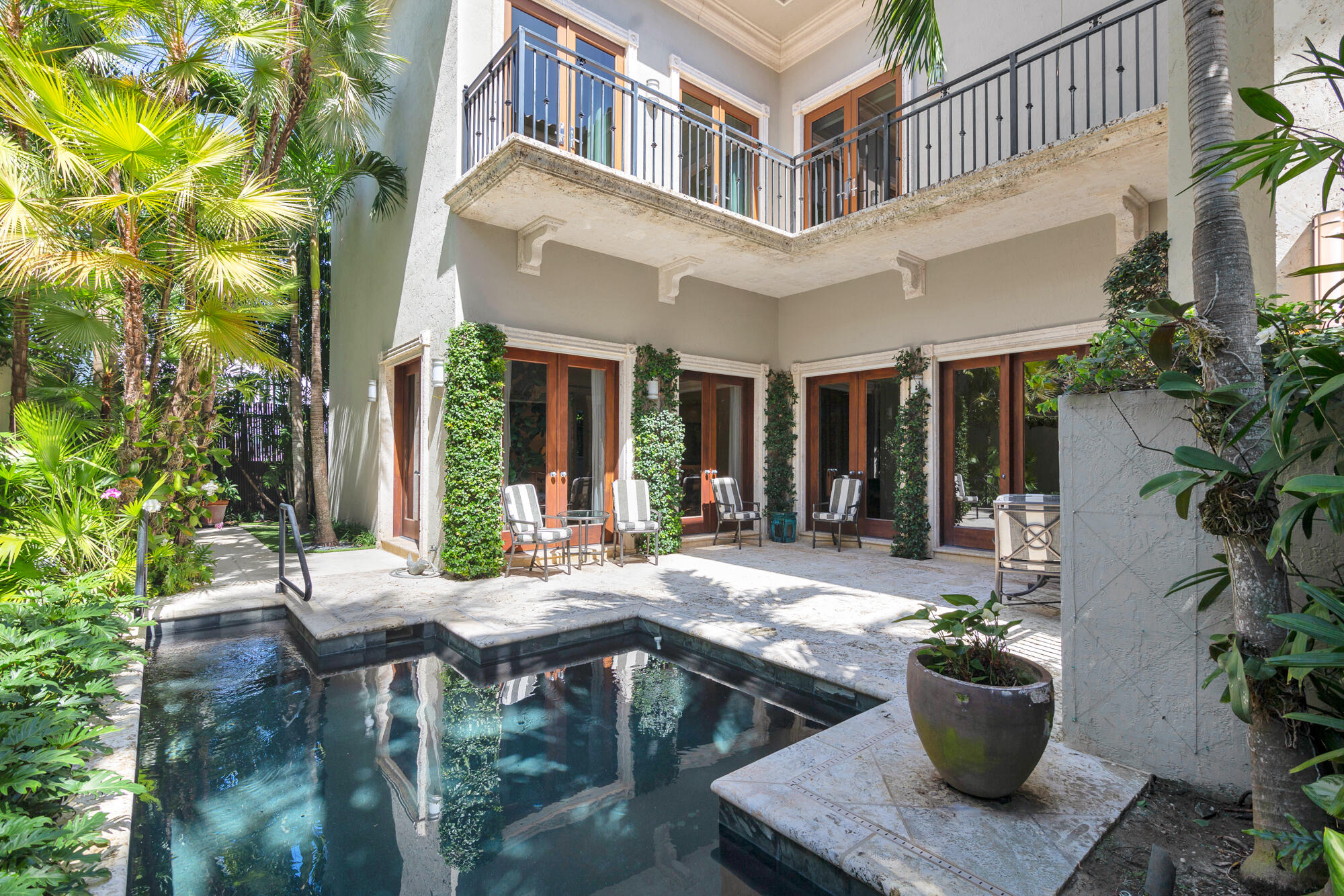 ROYAL PARK - Residential