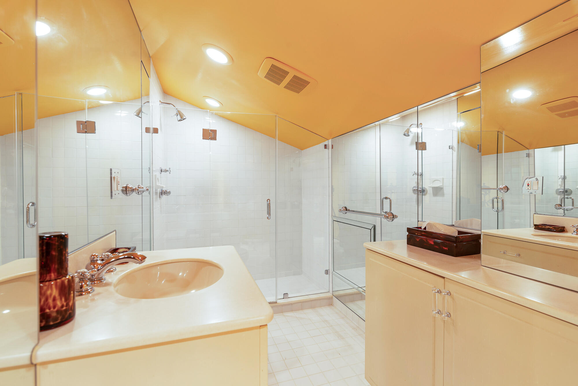 ROYAL PARK - Residential