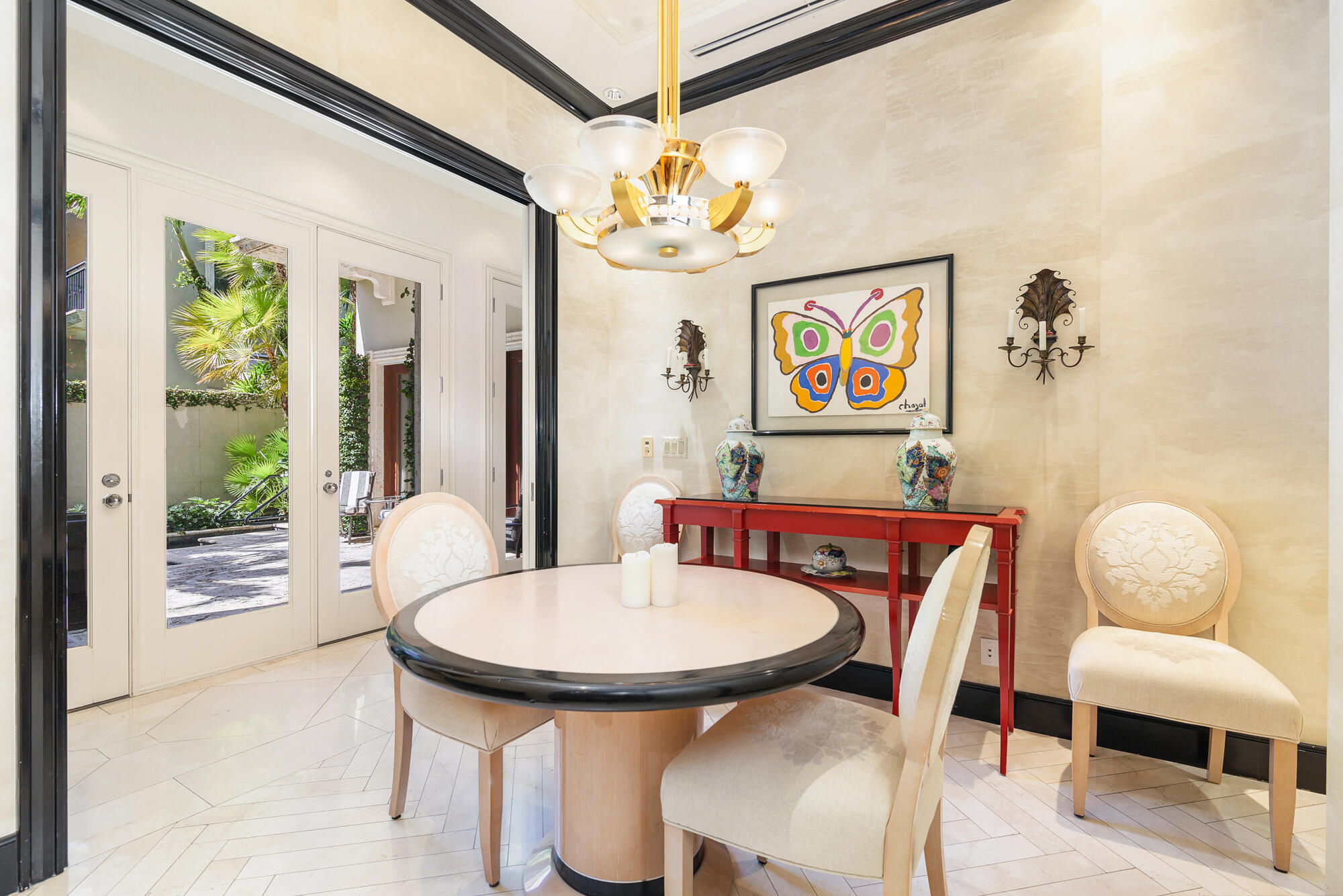 ROYAL PARK - Residential