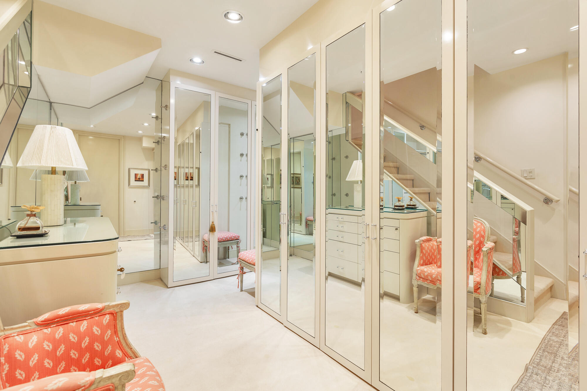 ROYAL PARK - Residential