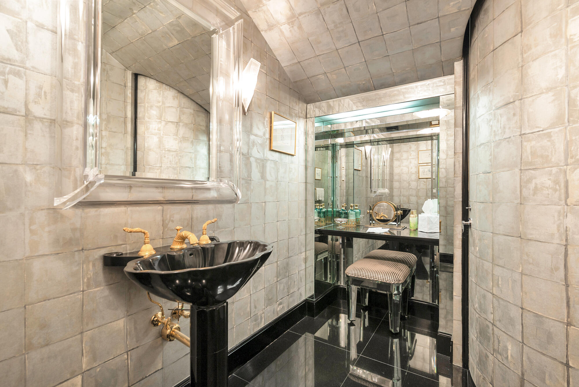 ROYAL PARK - Residential