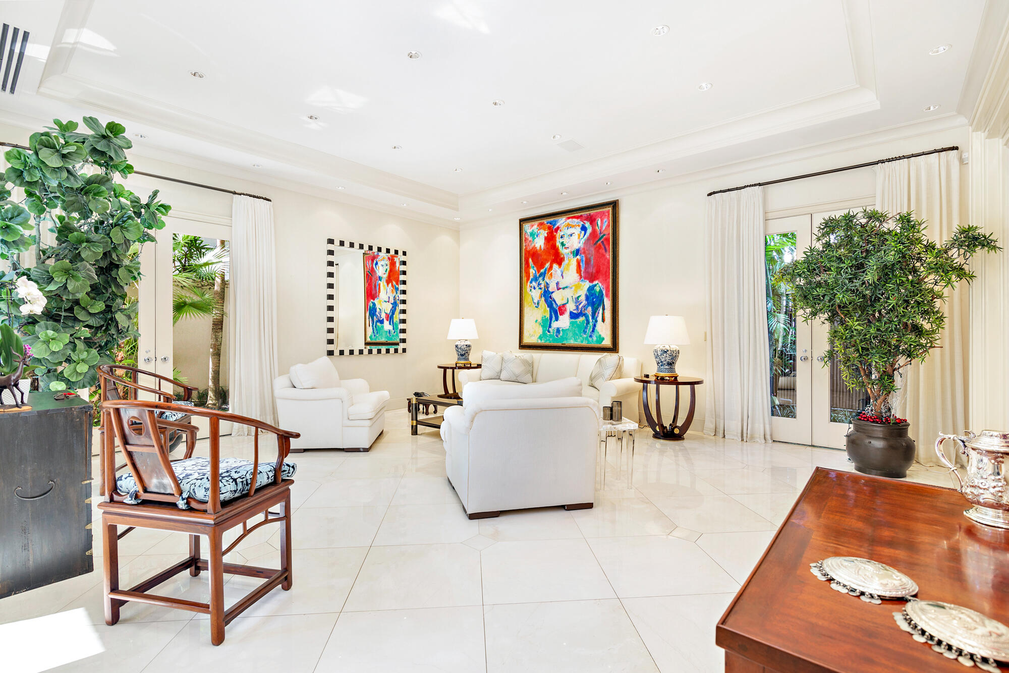 ROYAL PARK - Residential